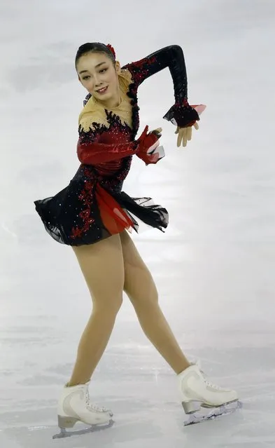 Rika Hongo of Japan performs during the ladies' free skating event at the ISU Grand Prix of Figure Skating final in Barcelona December 13, 2014. (Photo by Albert Gea/Reuters)