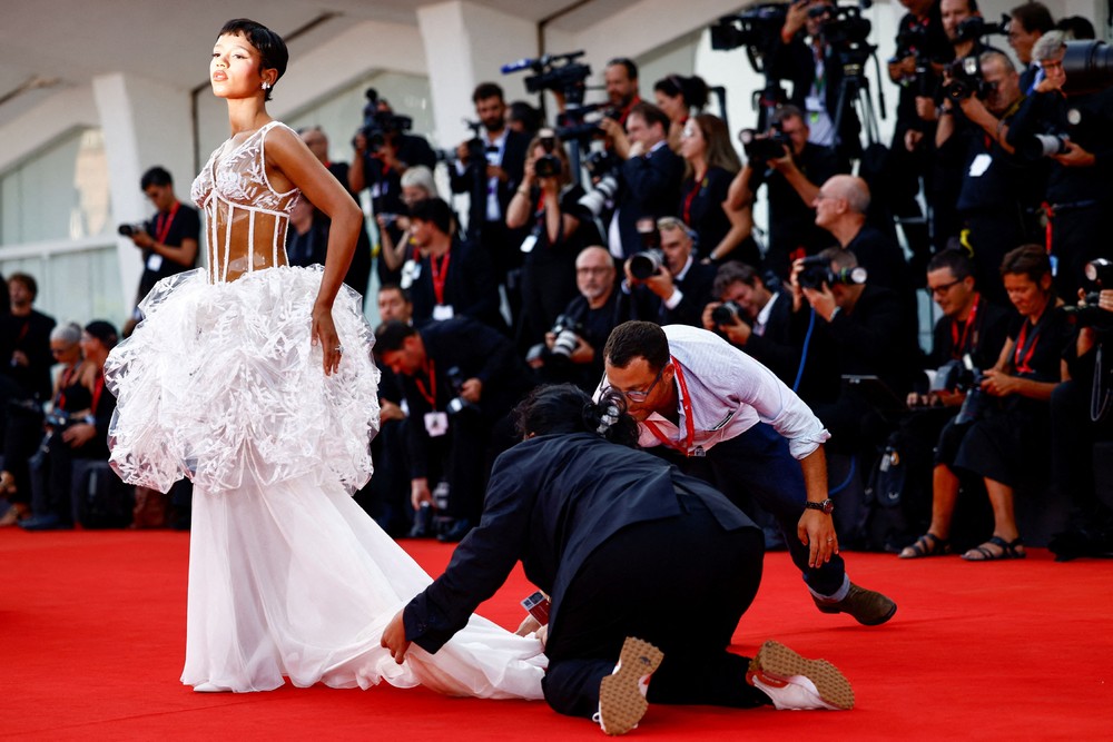 Pictures of the Year 2024, Part 161/240