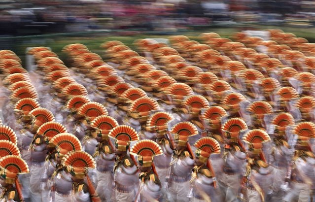Indian soldiers march during a full dress rehearsal for the Republic Day parade in New Delhi January 23, 2015. (Photo by Adnan Abidi/Reuters)