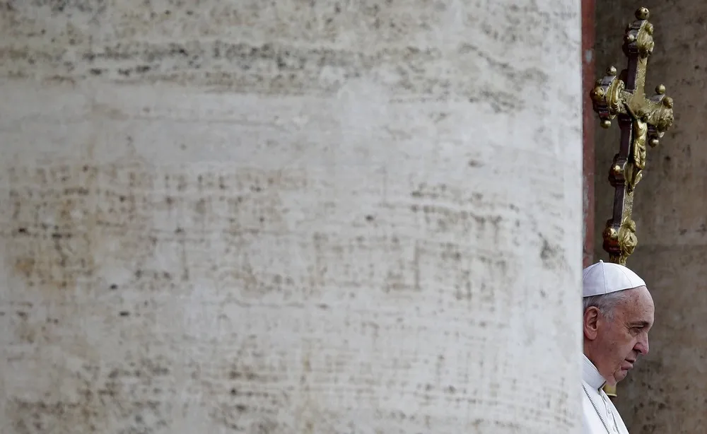 Easter 2015 Celebrating around the World. Part 1/3