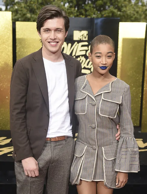 Nick Robinson, left, and Amandla Stenberg arrive at the MTV Movie and TV Awards at the Shrine Auditorium on Sunday, May 7, 2017, in Los Angeles. (Photo by Jordan Strauss/Invision/AP Photo)