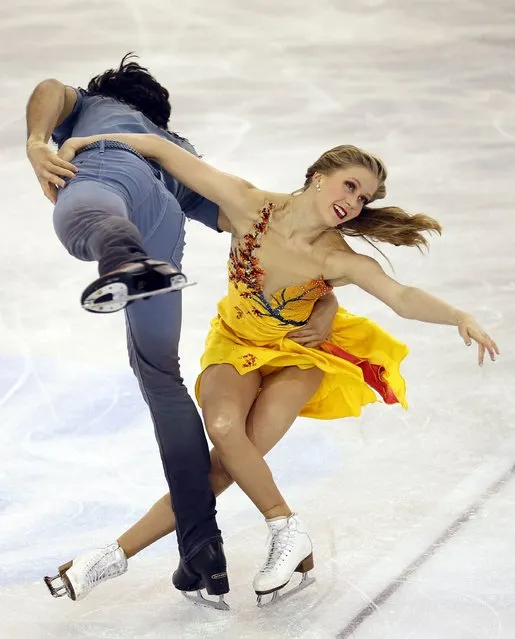 Canada's Kaitlyn Weaver and Andrew Poje perform during the ice dance skating event at the ISU Grand Prix of Figure Skating final in Barcelona December 13, 2014. (Photo by Albert Gea/Reuters)