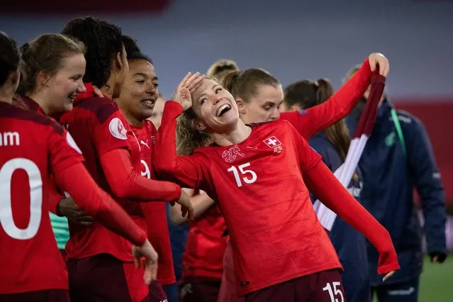 Luana Buehler of Switzerland (#15) celebrates with her teammates after winning during the Women's European Championship Qualifying Play Off match between Switzerland and Czech Republic at Arena Thun on April 13, 2021 in Thun, Switzerland. (Photo by Michael Memmler/Imago)