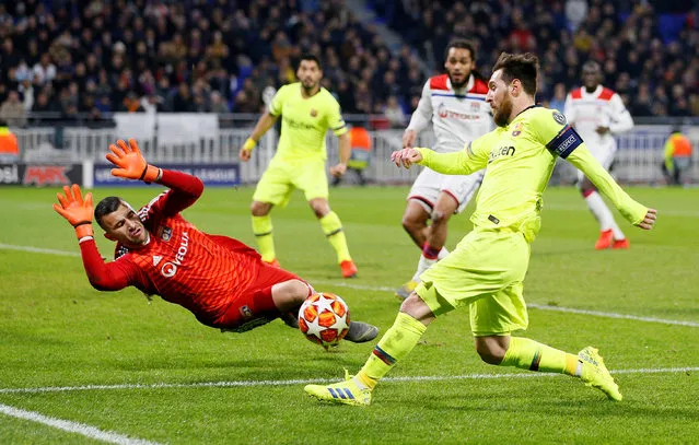 Barcelona forward Lionel Messi fails to score past Lyon goalkeeper Anthony Lopes during the Champions League round of 16 first leg soccer match between Lyon and FC Barcelona in Decines, near Lyon, central France, Tuesday, February 19, 2019. (Photo by Emmanuel Foudrot/Reuters)