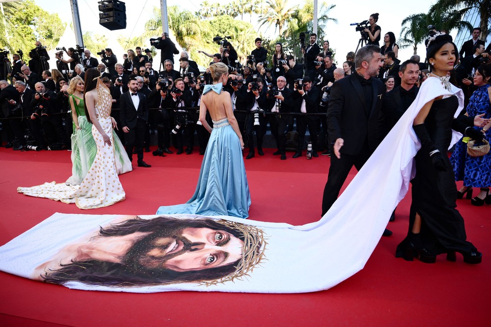 Pictures of the Year 2024, Part 109/240