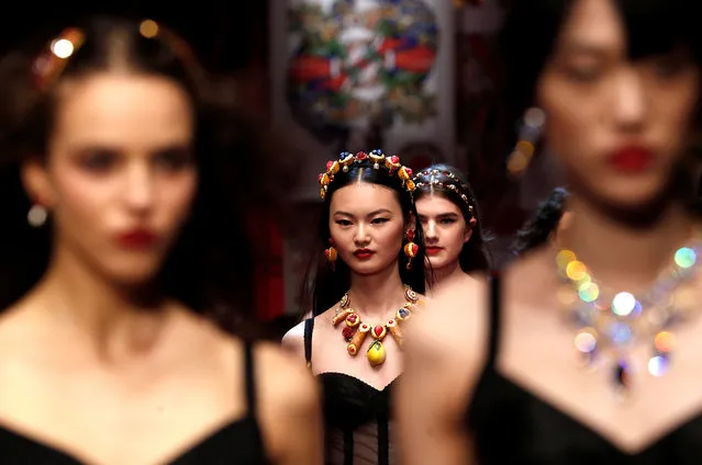 Models display creations from the Dolce&Gabbana Spring/Summer 2018 show at the Milan Fashion Week in Milan, Italy, September 24, 2017. (Photo by Stefano Rellandini/Reuters)