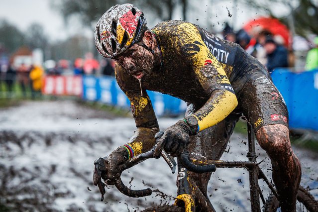 Wout van Aert of Team Visma Lease a Bike of Belgium during the UCI Worldcup Dendermonde 2025 at the Dendermonde on January 5, 2025 in Dendermonde Belgium (Photo by Pim Waslander/Soccrates/Getty Images)