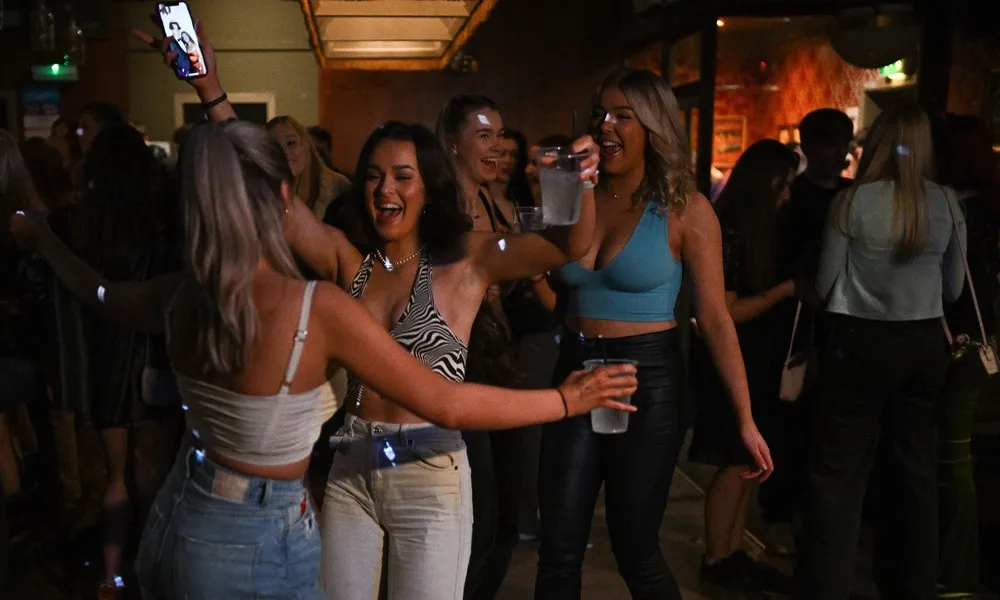 Pictures of the Year 2022, Part 007/163