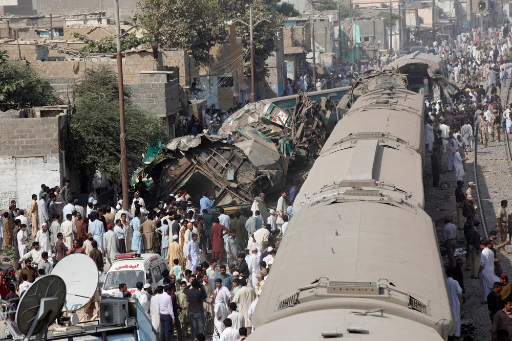 Pakistan Train Collision