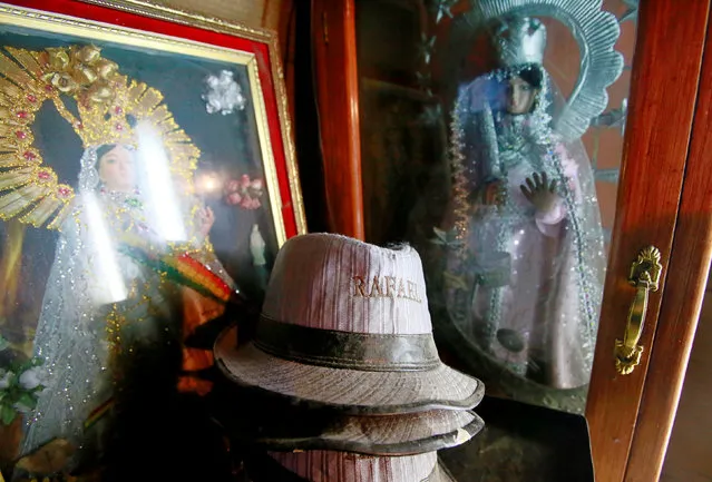Hats of skulls are seen before the celebrations of The Day of Skulls in El Alto, on the outskirts of La Paz, Bolivia, November 7, 2016. (Photo by David Mercado/Reuters)