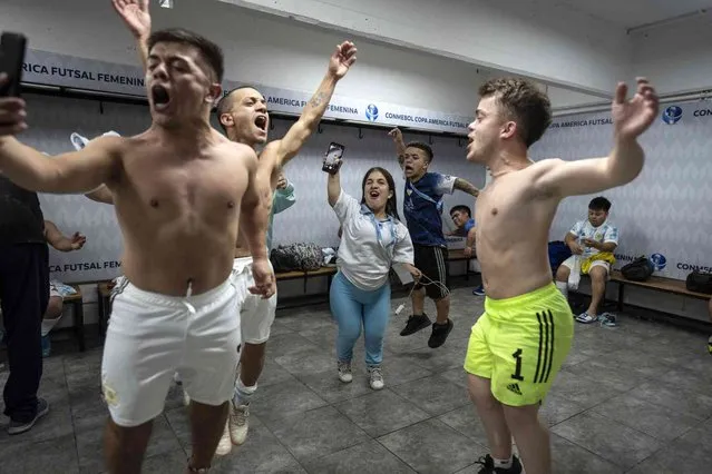 Team Argentina celebrates defeating Peru at the end of their Little People World Cup soccer match, in Buenos Aires, Argentina, Thursday, November 9, 2023. (Photo by Rodrigo Abd/AP Photo)