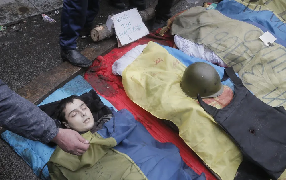 Dozens Shot Dead in Kiev, Part 2/2