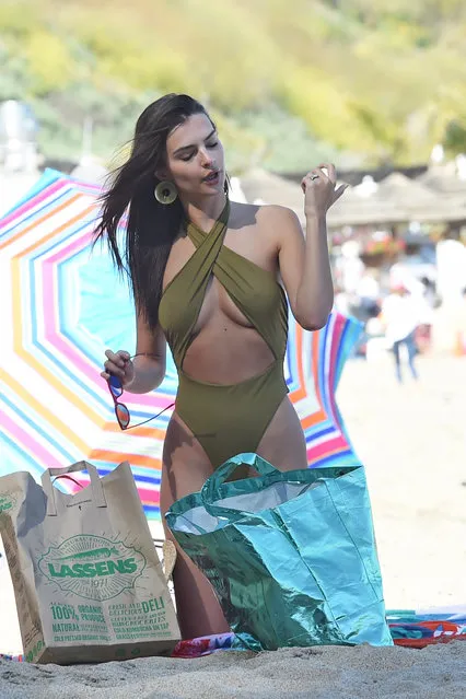 Emily Ratajkowski is seen on the beach on April 23, 2019 in Los Angeles, California. (Photo by The Mega Agency)
