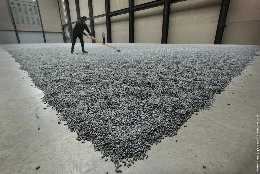 Installation “Sunflower Seeds” By Chinese Artist Ai Weiwei