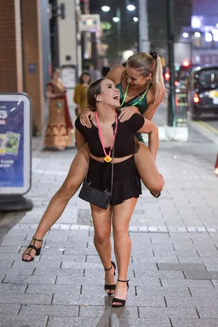 These party-loving girls were celebrate victory in a match between England and Australia at Headingley Cricket Ground on August 25, 2019 in Birmingham, England. (Photo by SnapperSK/SnapperMS)