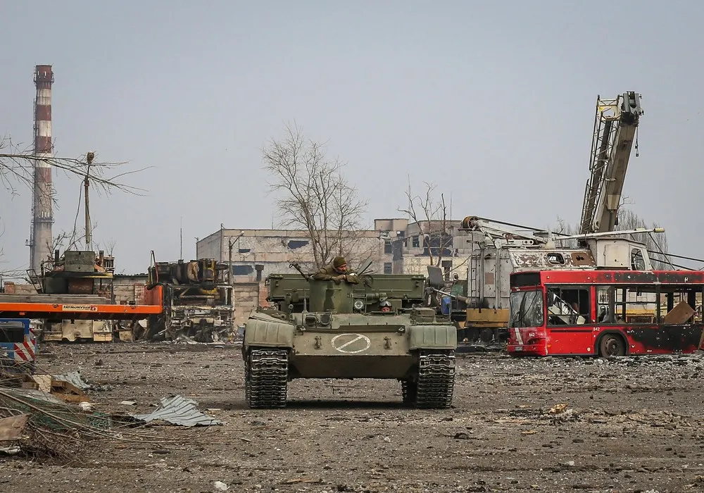 The Day in Photos – April 1, 2022