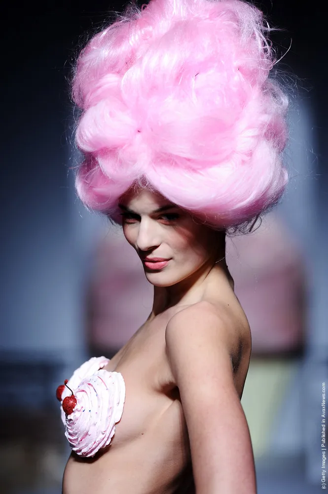 Celia Kritharioti Spring/Summer Collection: Runway & Backstage