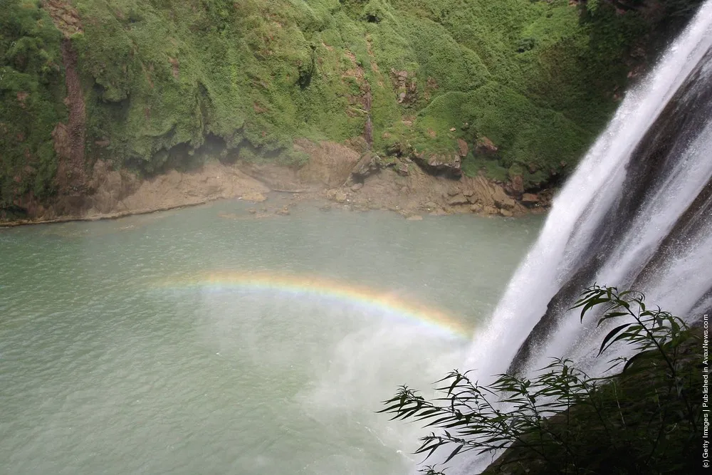 Huangguoshu Cataract, Asia's Largest Waterfall