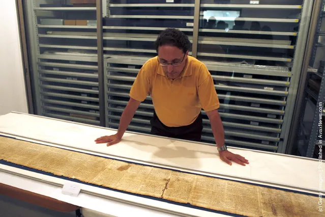 Israel Museum Displays Dead Sea Scrolls