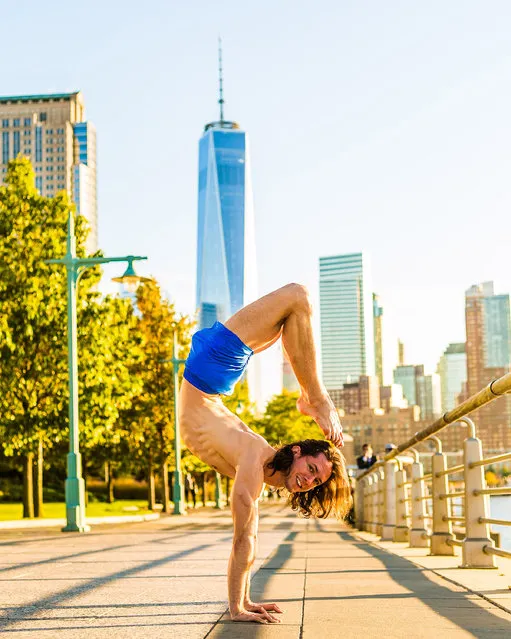 Yoga with the One World Trade Centre in the background, New York. (Photo by Kristina Kashtanova/Caters News)