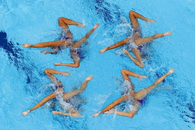 An overview shows Team Egypt competes in the team free routine artistic swimming event during the Tokyo 2020 Olympic Games at the Tokyo Aquatics Centre in Tokyo on August 7, 2021. (Photo by Stefan Wermuth/Reuters)