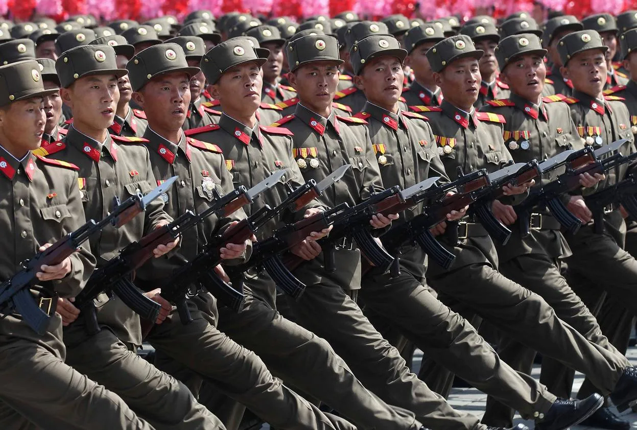 Какое время северной кореи. Вооруженные силы Северной Кореи. Солдаты КНДР. Спецназ армии КНДР 2022. Армия КНДР армия Северной Кореи.