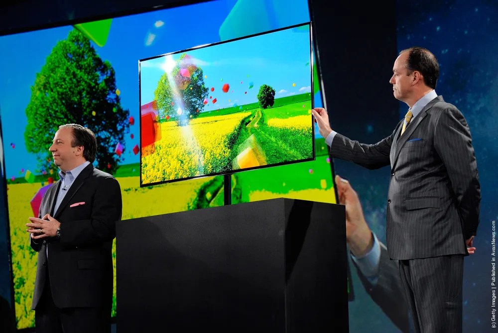 2012 Consumer Electronics Show Showcases Latest Technology Innovations