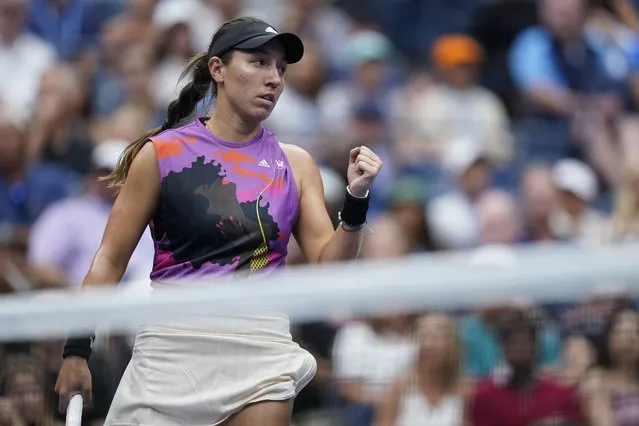 Jessica Pegula, of the United States, pumps her fist after winning a point against Petra Kvitova, of the Czech Republic, during the fourth round of the U.S. Open tennis championships, Monday, September 5, 2022, in New York. (Photo by Julia Nikhinson/AP Photo)