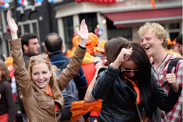 A general view of celebrations for the inauguration of King Willem Alexander of the Netherlands as Queen Beatrix of the Netherlands abdicates on April 30, 2013 in Amsterdam, Netherlands, on April 30, 2013.  (Photo by Chris Jackson/Getty Images)