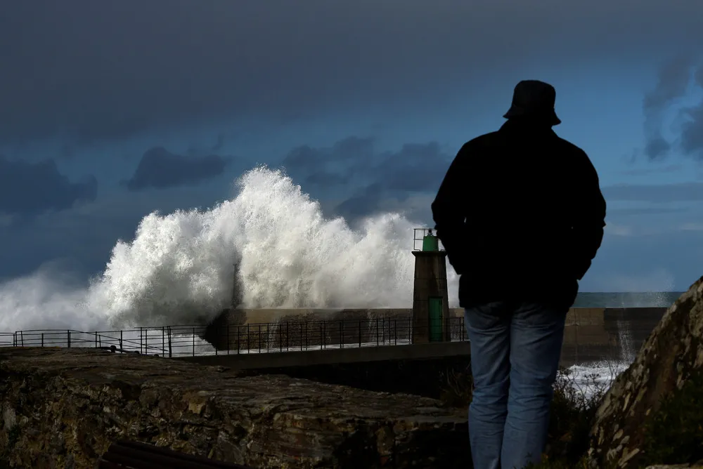 Big Waves in Spain
