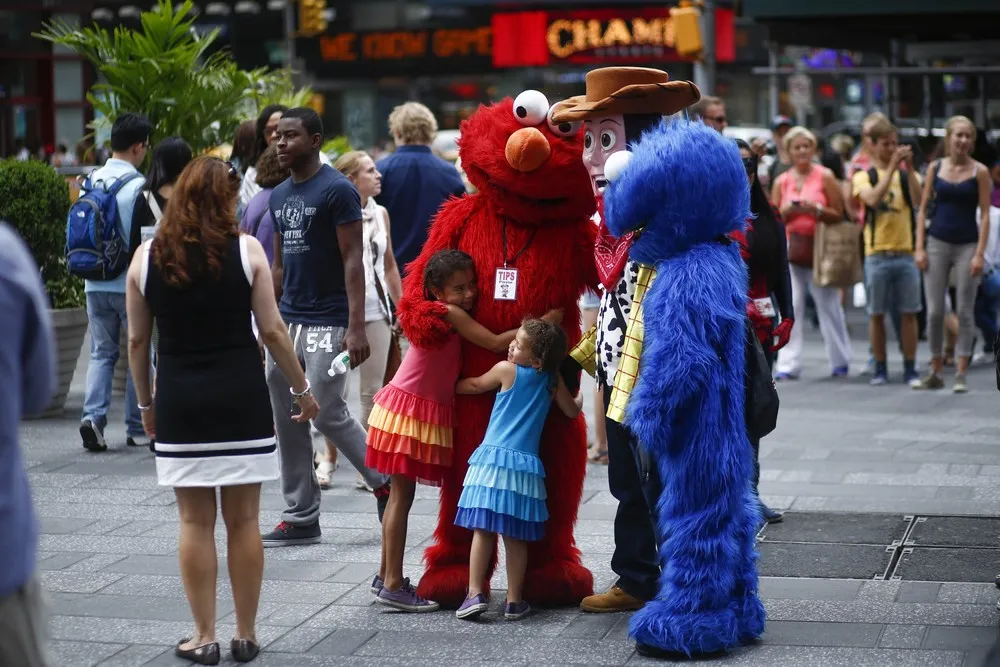 Being Elmo in Times Square