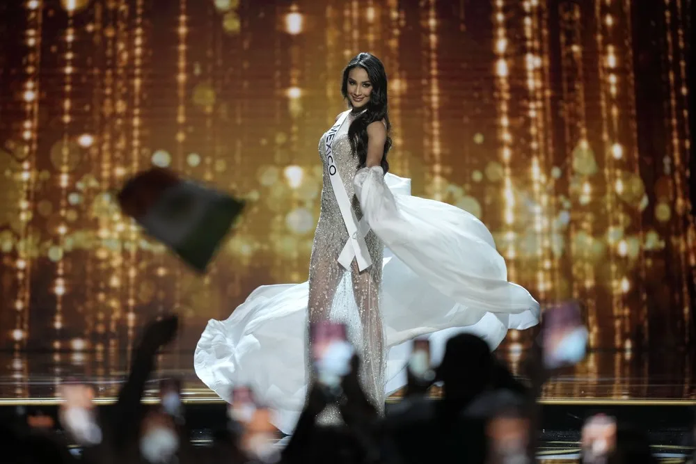 The 71st Miss Universe Beauty Pageant, Part 1/3
