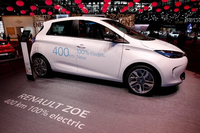 The electric vehicle Renault Zoe is displayed on media day at the Paris auto show, in Paris, France, September 30, 2016. (Photo by Benoit Tessier/Reuters)