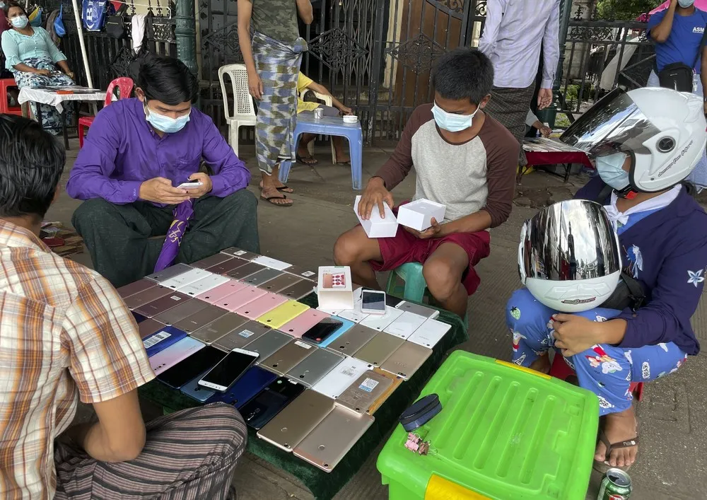 Daily Life in Myanmar