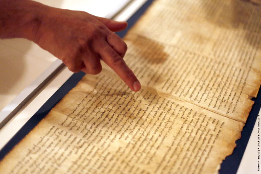 Israel Museum Displays Dead Sea Scrolls