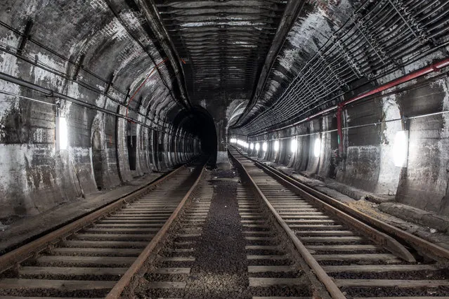 Unnamed subway track in Boston. (Photo by Dark Cyanide/Caters News)