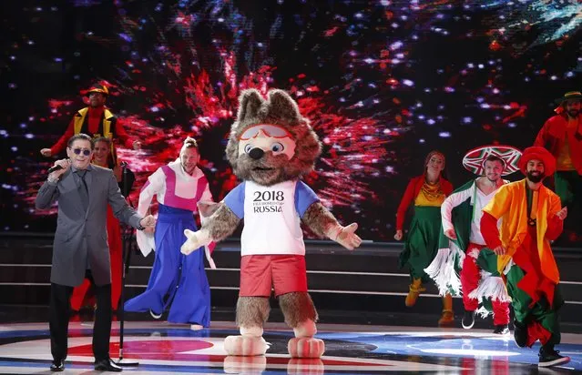 Singer Grigory Leps performs during the draw for the soccer Confederations Cup 2017, in Kazan, Russia, Saturday, November 26, 2016. The tournament will be played June 17 trough July 2, 2017 in four Russian cities. (Photo by Maxim Shemetov/Reuters)