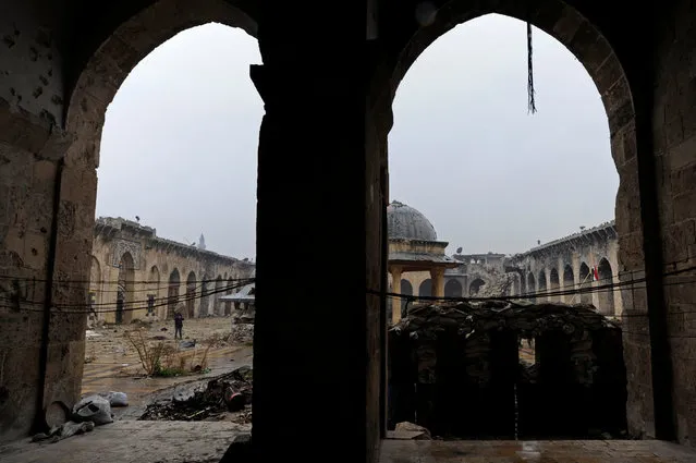 Damage is seen inside Aleppo's Umayyad mosque, Syria December 13, 2016. (Photo by Omar Sanadiki/Reuters)