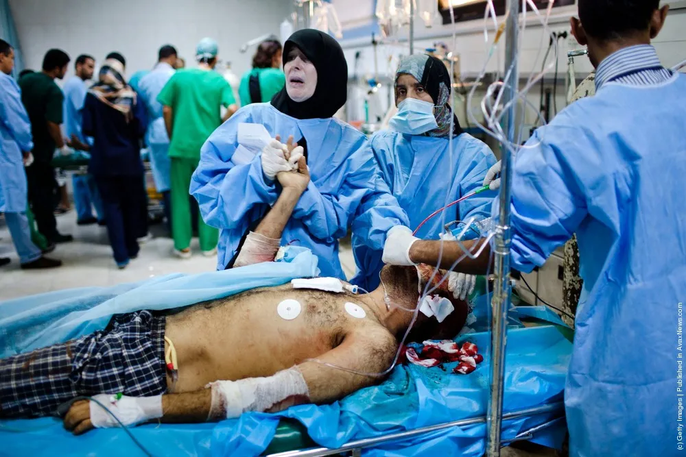 Libyan Rebels Battle Gaddafi Forces For Control Of Tripoli