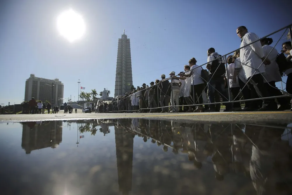 Cuba Says Goodbye to Fidel