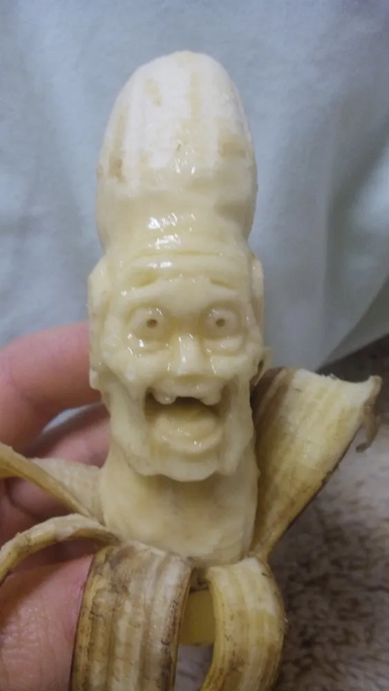 Japanese Banana Art by Keisuke Yamada