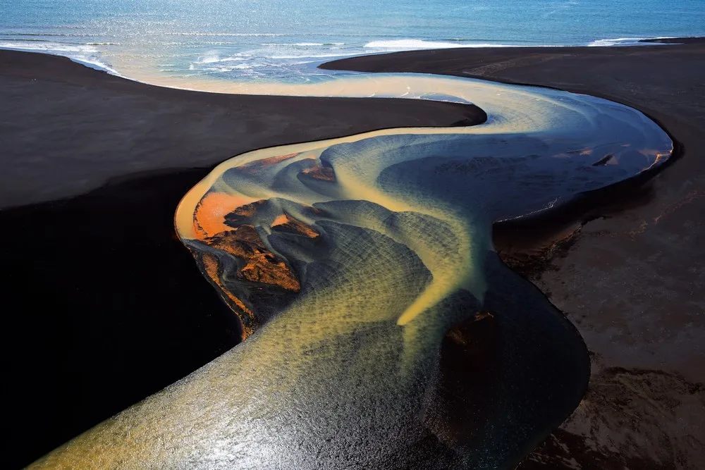 National Geographic Travel Photographer of the Year Contest: Some Photos