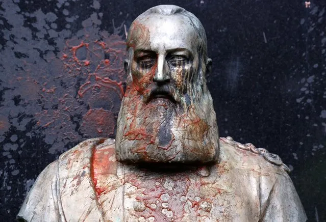 A statue of former Belgian King Leopold II, a controversial figure in the history of Belgium, stands in the city of Ghent, Belgium on June 11, 2020. (Photo by Yves Herman/Reuters)