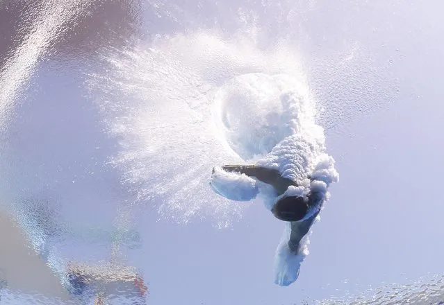 Italy's Noemi Batki competes in the women's 10-meter platform preliminary at the FINA Swimming World Championships in Barcelona, Spain, Wednesday, July 24, 2013. (Photo by David J. Phillip/AP Photo)