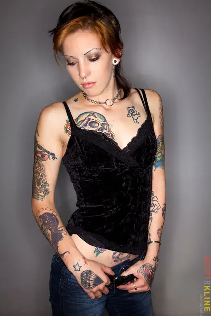 Hot tattooed girl. Roxy Rage