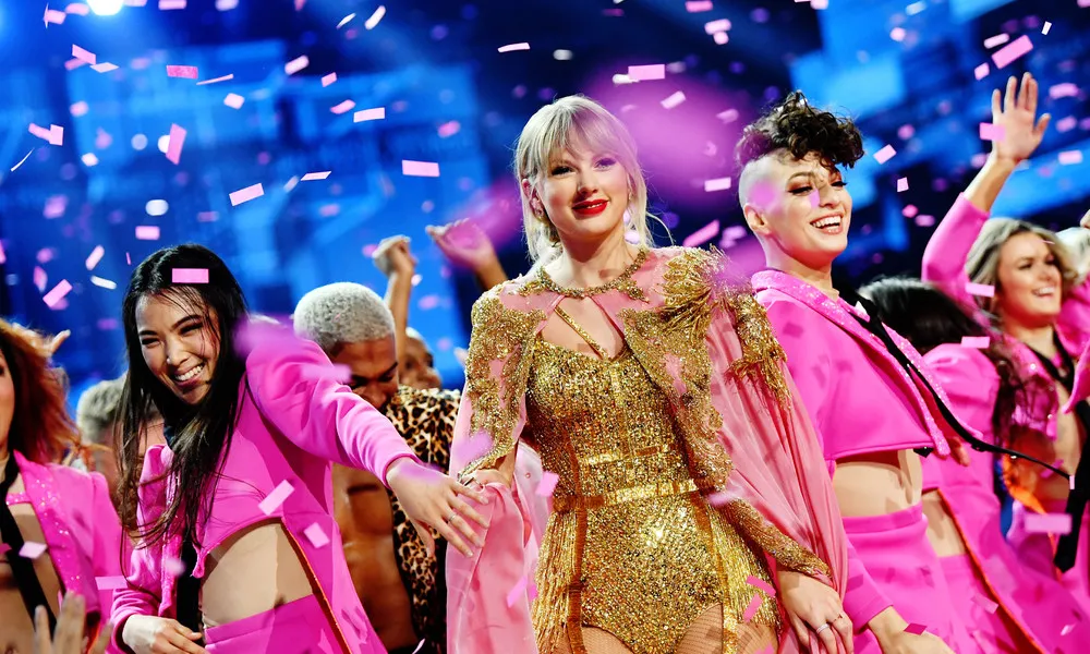 The Day in Photos – November 26, 2019