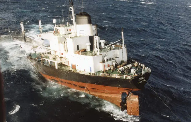 Tanker “Erica” flounders in the heavy seas of the coast of brest in the bay of Biscay in France on December 12, 1999. British & French helicopters plucked all 26 crew. (Photo by Maisonneuve/SIPA Press)