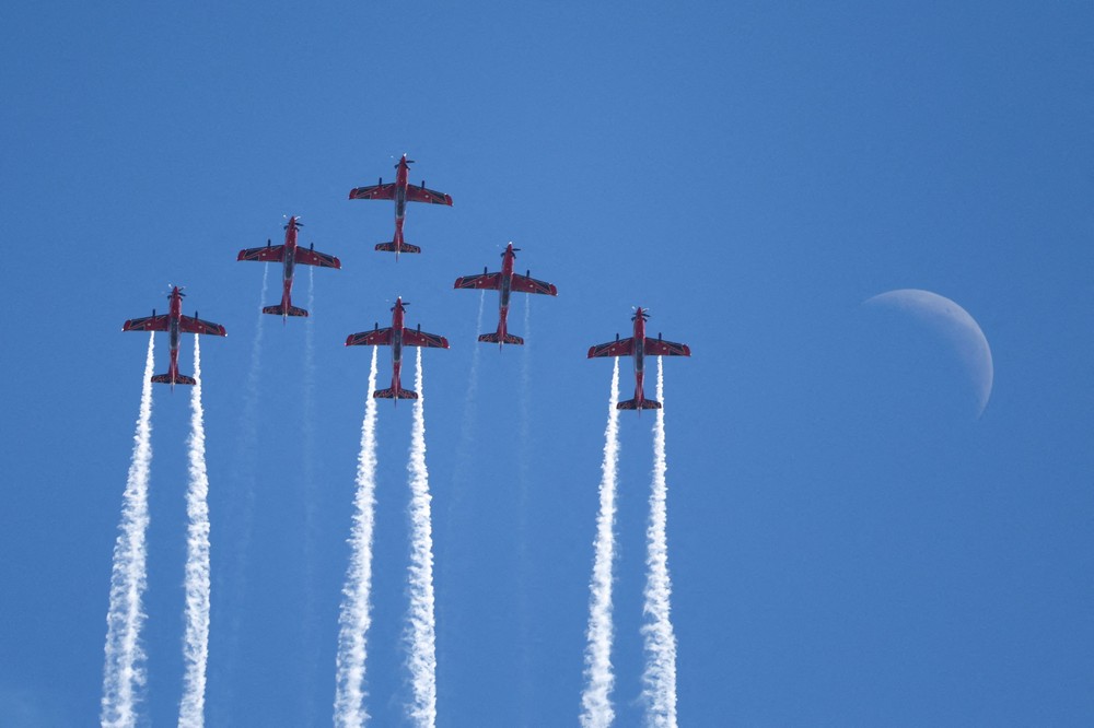 Some Photos: Aircraft