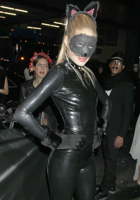 Celebrities dressed in costumes attend Heidi Klum's Halloween party in New York City on October 31, 2011. Here: Doutzen Kroes. (Photo by Nicolas/FameFlynet)