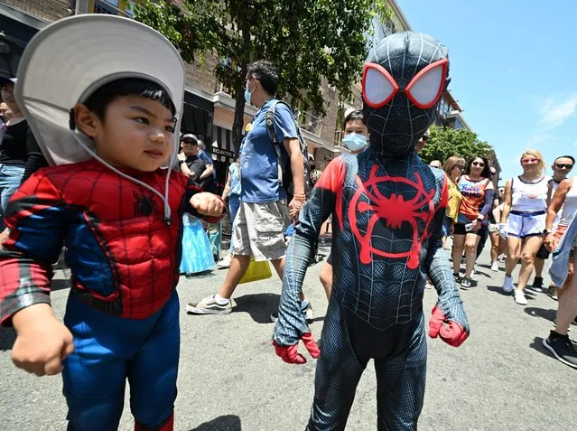 Spiderman cosplayers attend Comic-Con International in San Diego, California, on July 23, 2022. (Photo by Robyn Beck/AFP Photo)